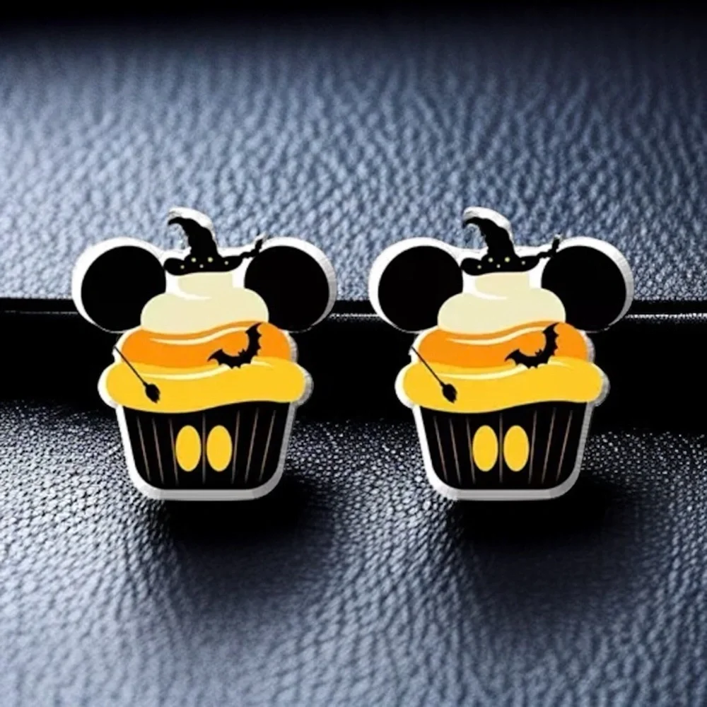 🎃 Hauntingly Cute Halloween Stud Earrings – Spooktacular Styles Await! 👻 NWT